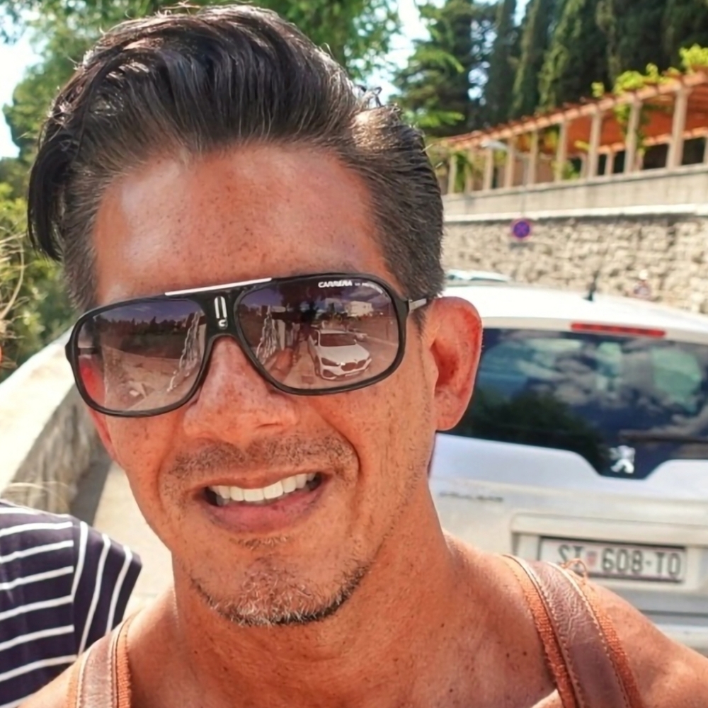 Meet your Posher, Ken